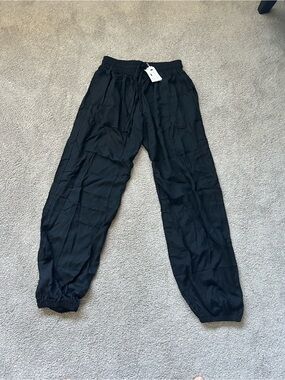 Women's Black Elastic-Waist Drawstring Jogger Pants